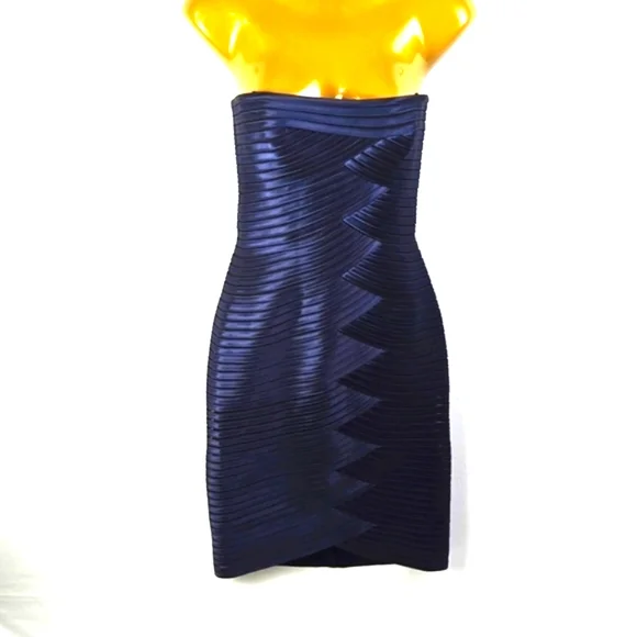 BCBGMaxAzria | Dresses | Bcbgmaxazria Elegant Navy Blue Strapless Bodycon  Formfitting Back Zip Dress Sz 2 | Poshmark